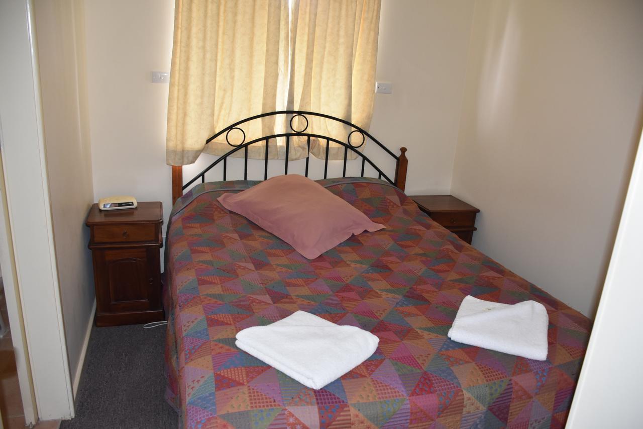 Mount Barker Valley Views Motel & Chalets, Western Australia Eksteriør billede