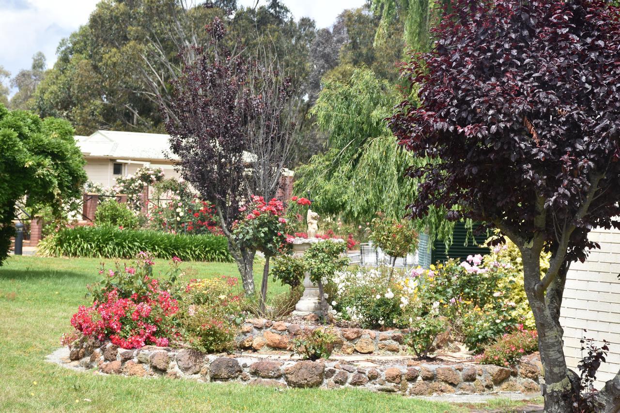 Mount Barker Valley Views Motel & Chalets, Western Australia Eksteriør billede