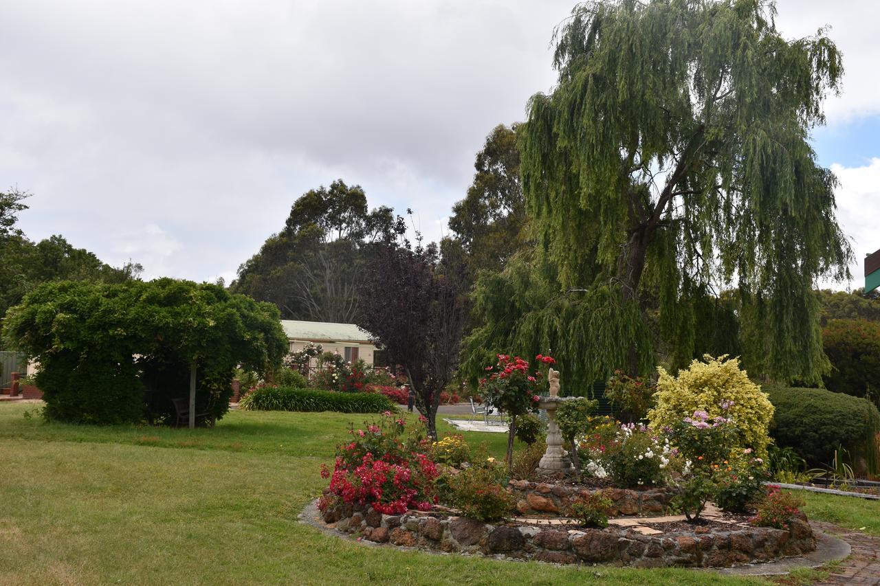 Mount Barker Valley Views Motel & Chalets, Western Australia Eksteriør billede